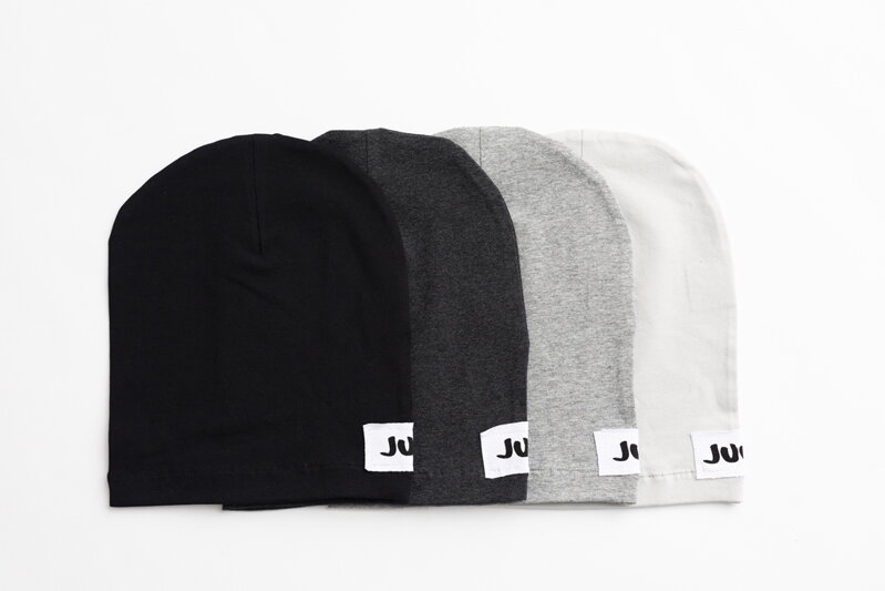 Juuj - Čiapka jednovrstvová/tenká L - rôzne farby