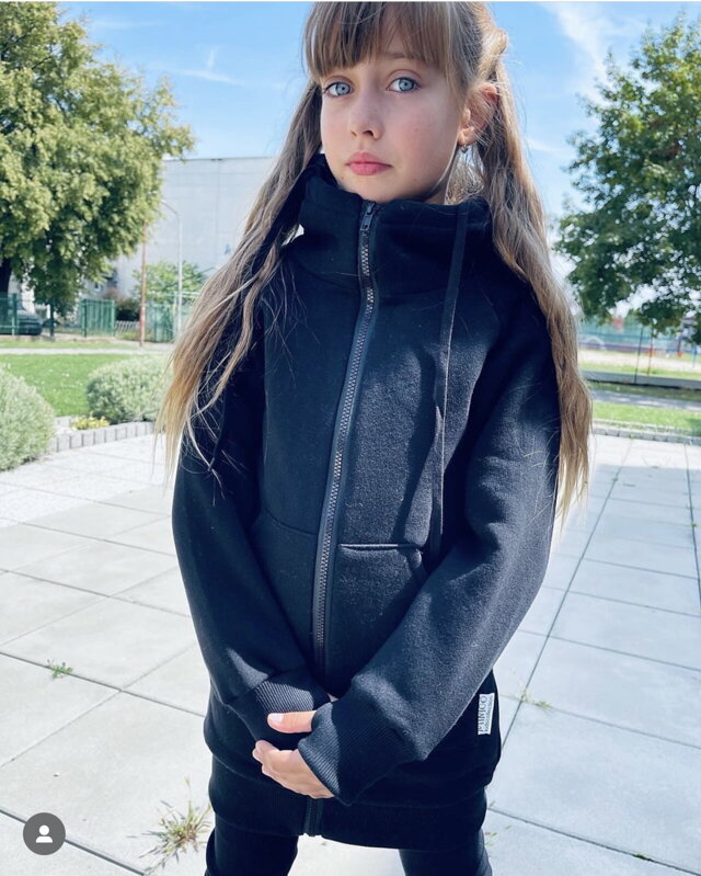 Mikina ZIPSOVÁ BASIC - MEL